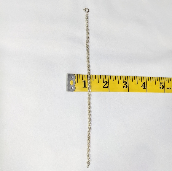 ❌ SOLD❌ Bracelet, 4mm Twisted Rope Bracelet - Picture 4 of 4